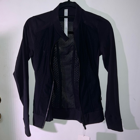 Lululemon Get Your Peek On Jacket, size 2 - Picture 1 of 5